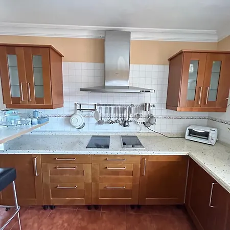 Prázdninový dům Chalet Banot Patio Privado Rutas Senderismo *