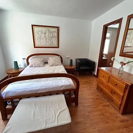 Chalet Banot Patio Privado Rutas Senderismo Las Mercedes