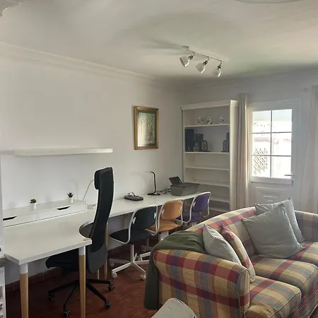 Prázdninový dům Chalet Banot Patio Privado Rutas Senderismo *